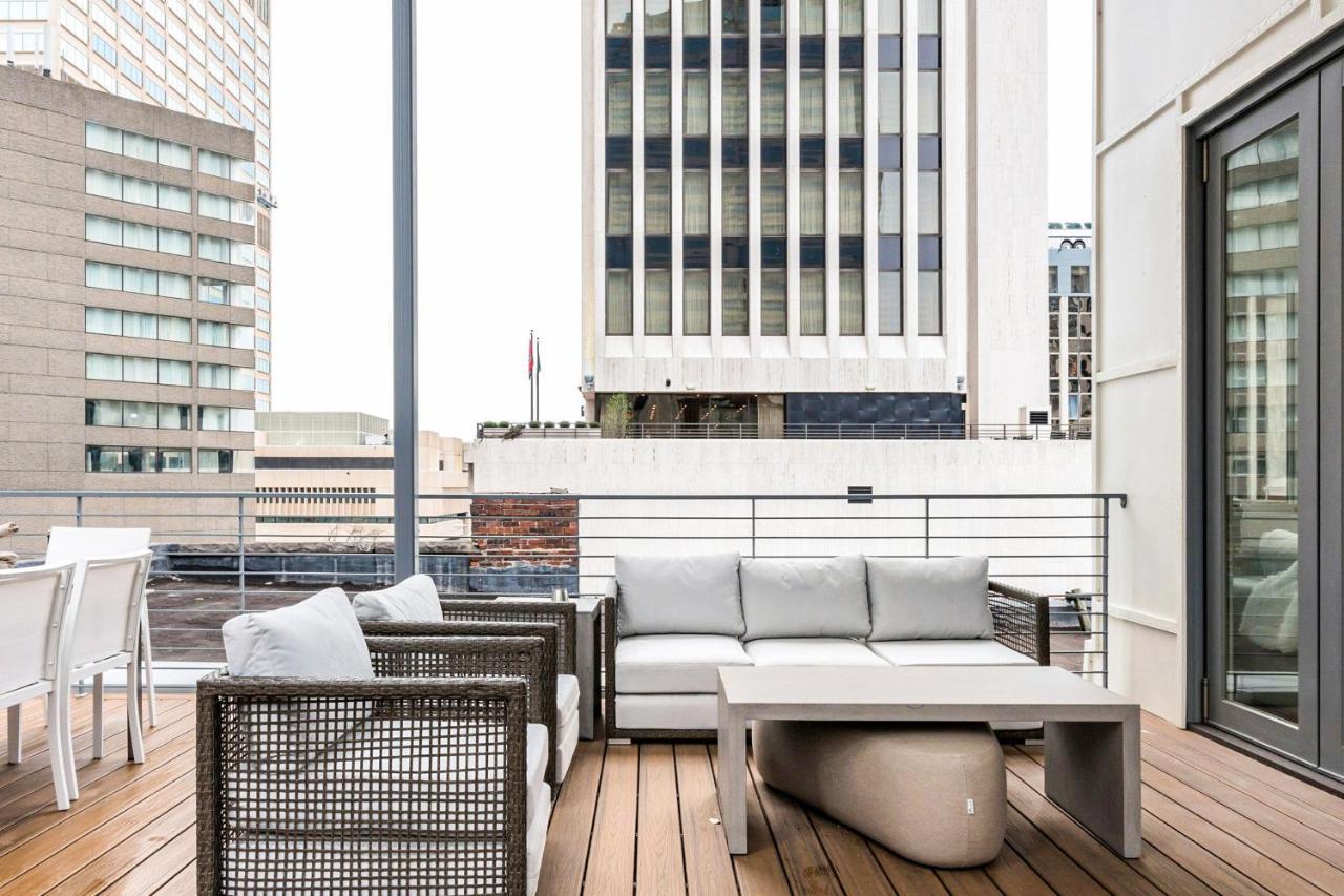 Rooftop Apartment *